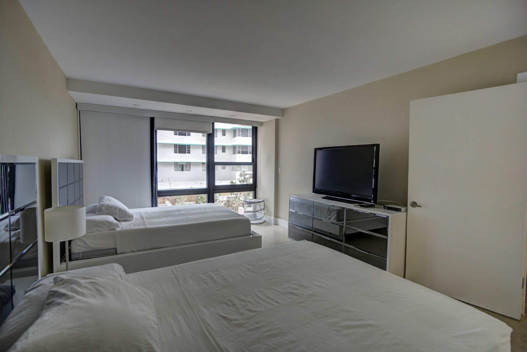 Private Apartments By Vacations On Miami Beach Bagian luar foto