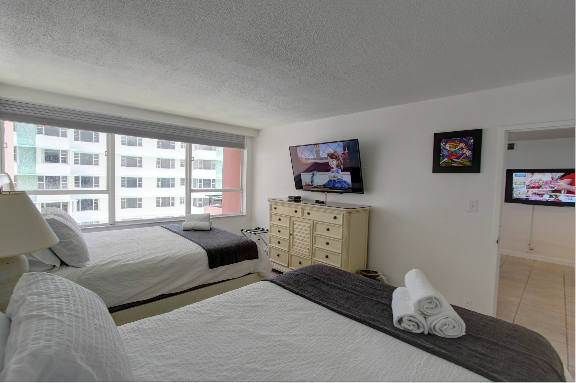 Private Apartments By Vacations On Miami Beach Bagian luar foto